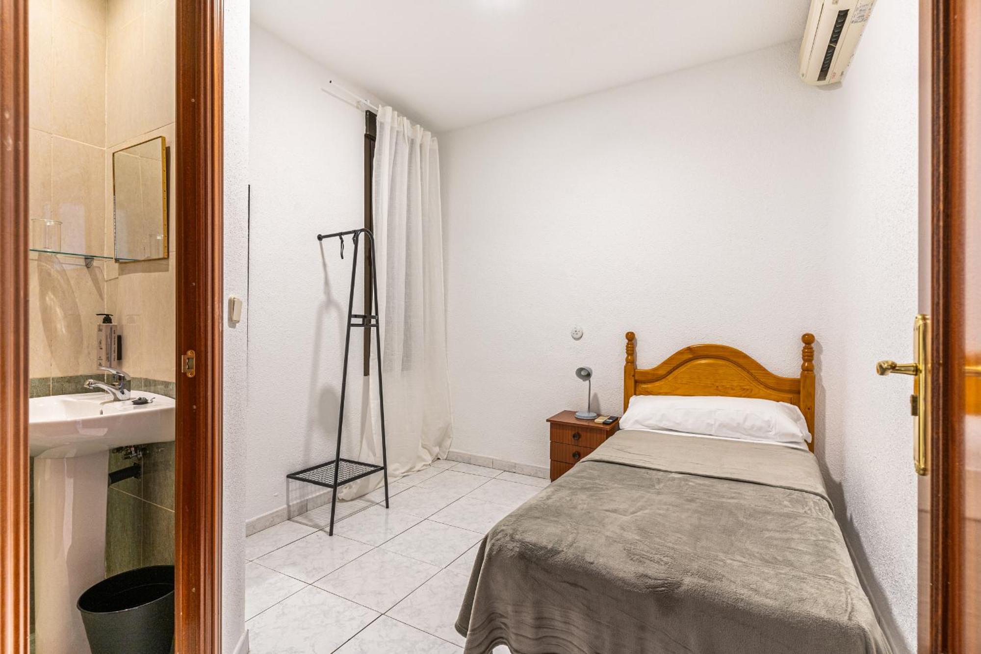 Habitación Individual con baño privado